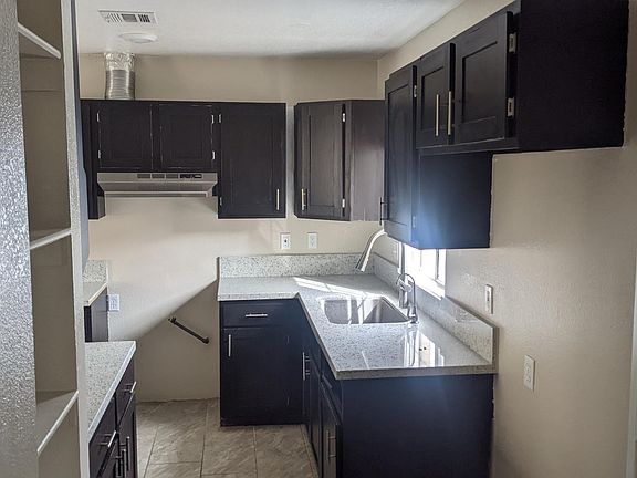 5th image of 66375 Buena Vista Ave APT A