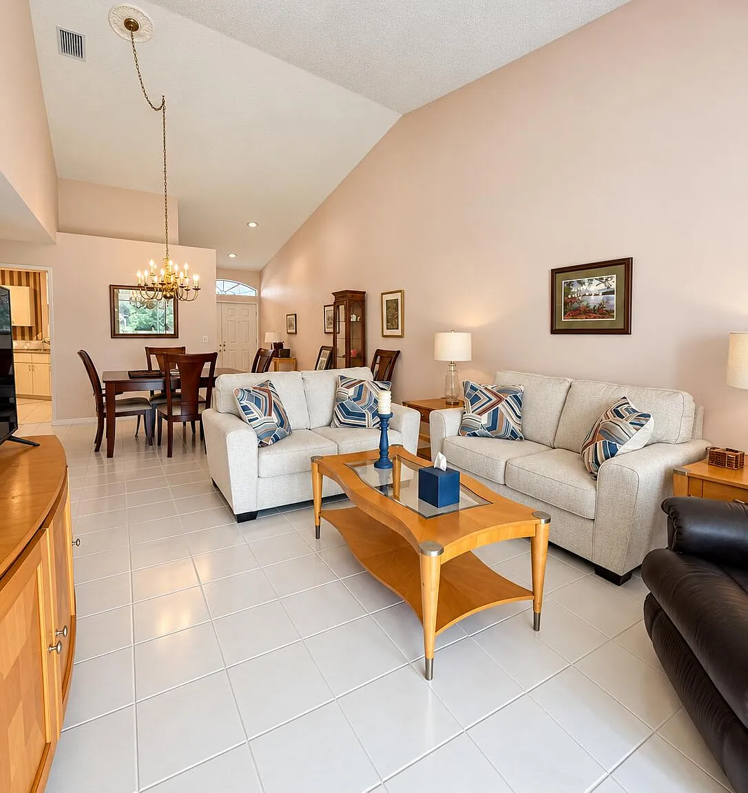 3 bed, 2.5 bath, 1463 sqft, $2,900 — Photo 3