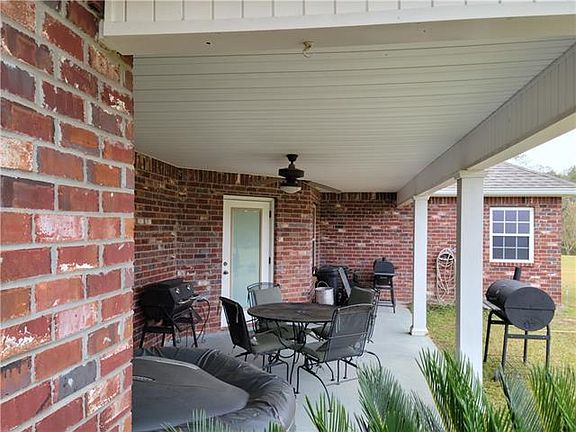 4th image of 106 Antler Cir