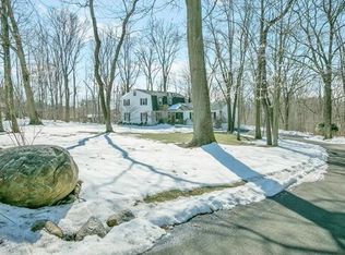 225 Ridge Rd, New City, NY 10956