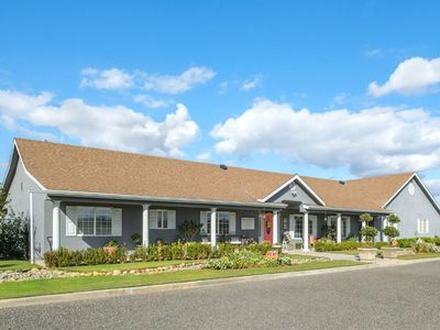 17534 Lacey Blvd, Lemoore, CA, 93245