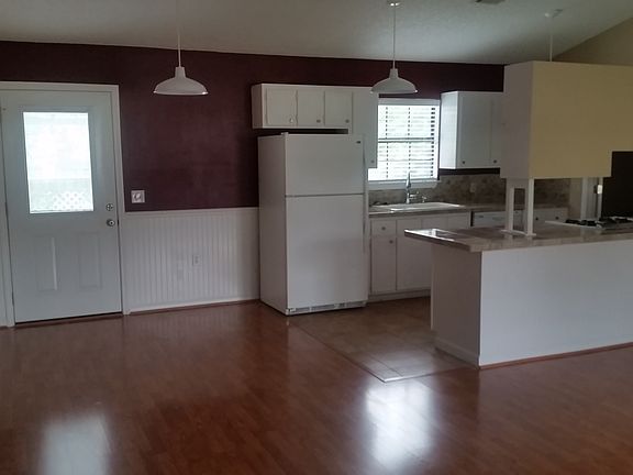 Open concept Living, dining and kitchen-3
