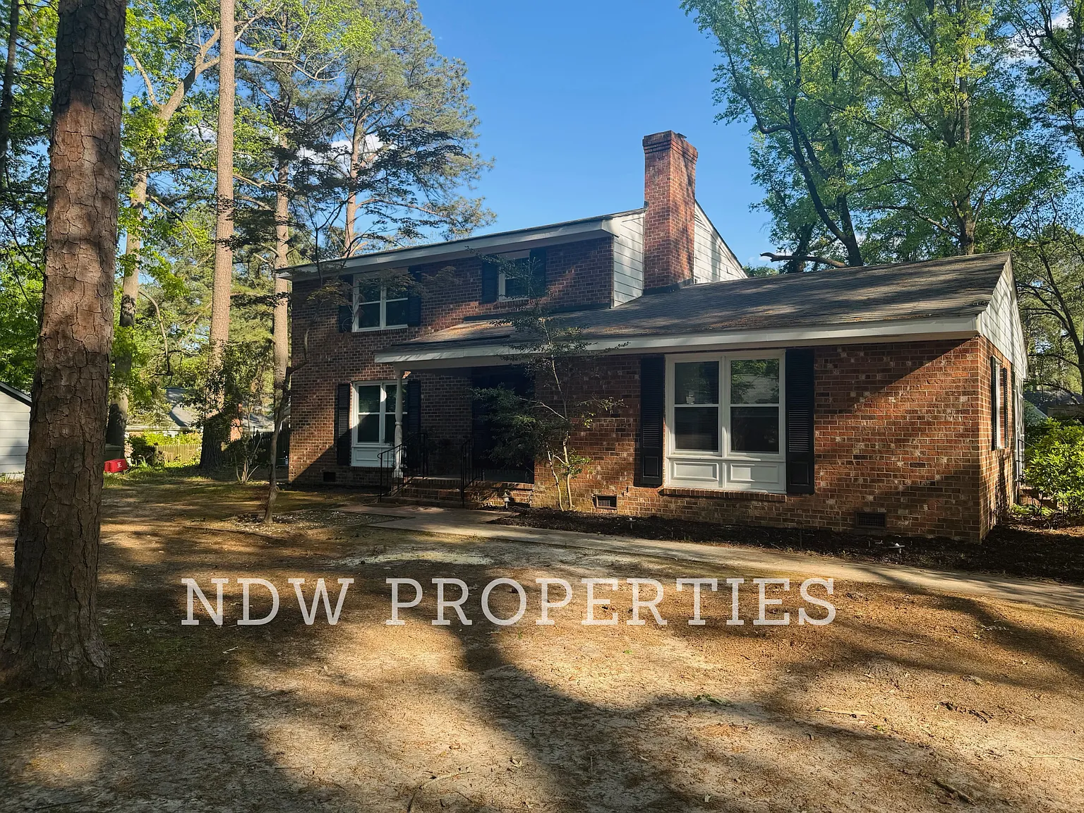 4 bed, 2.5 bath, 2170 sqft, $2,275 — Photo 2