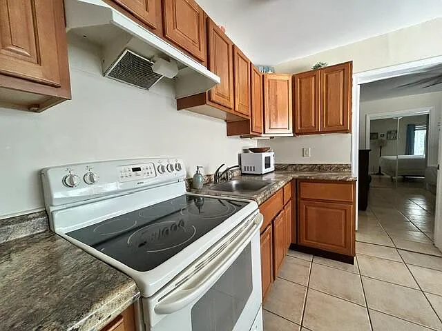 101 Linda Ln #22 — Photo 9