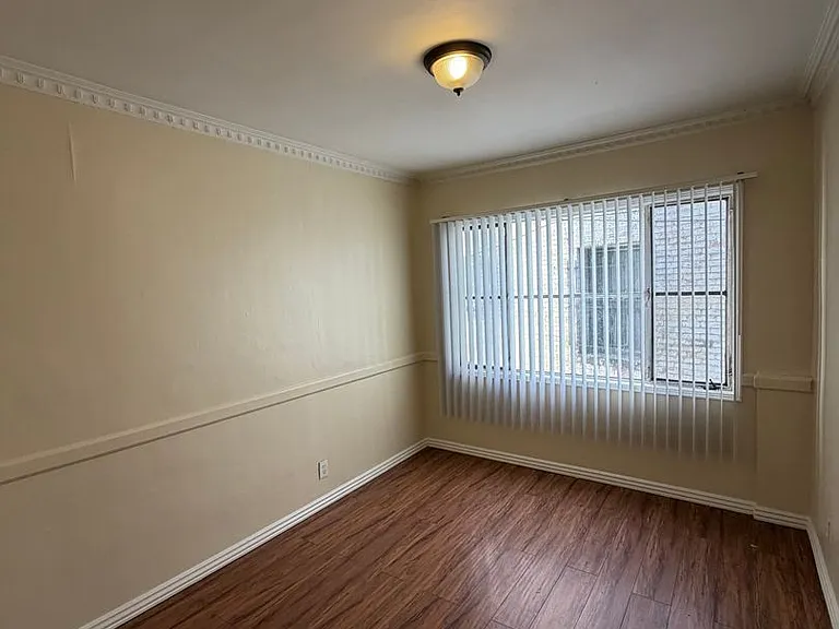 827Oxfo — Photo 9