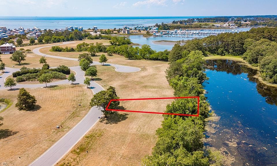 1st image of 19 Bridgeton Dr