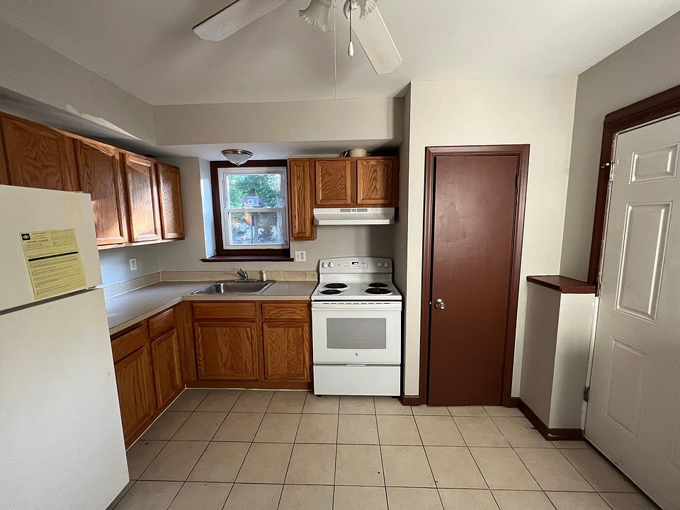 1st image of 60 Springside Ave APT 4