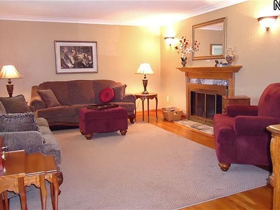 2nd image of 2505 W Skyline Dr