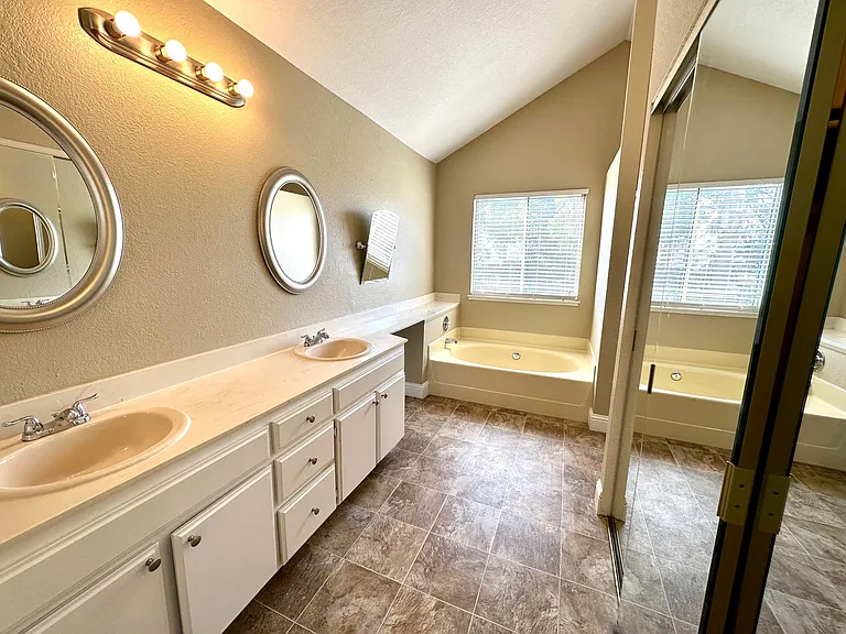 33 Mondavi Ct — Photo 22