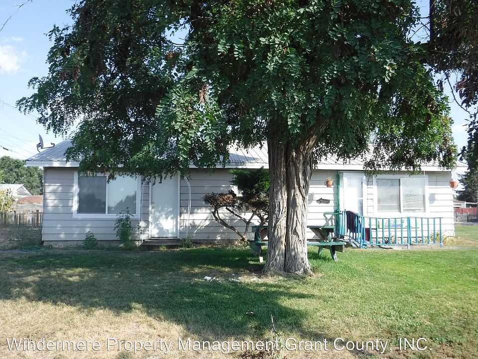 1st image of 4211 Longview St NE #B