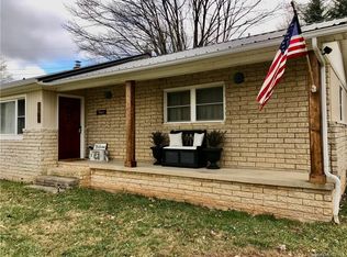 1188 Poison Cove Rd, Clyde, NC 28721