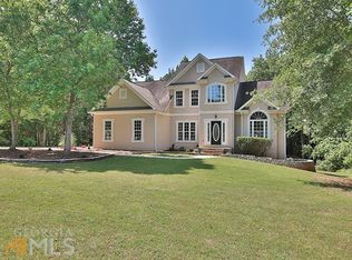 70 Bay Dr, Newnan, GA