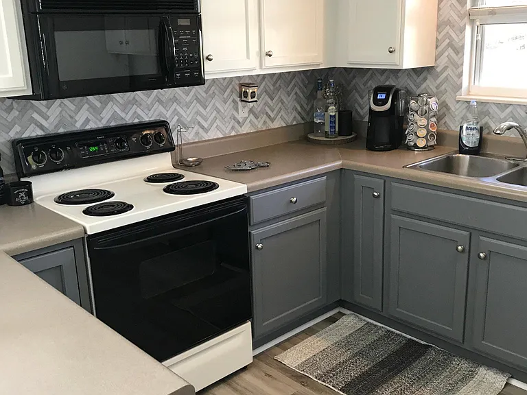 541 Mountain Pass Ln — Photo 6