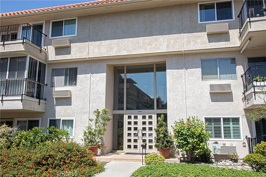 3 bed, 1663 sqft, $4,500 — Photo 3