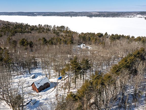 2nd image of 9 E Pond Road