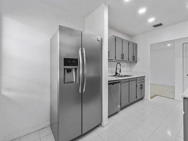 1620 Granfern Ave — Photo 19