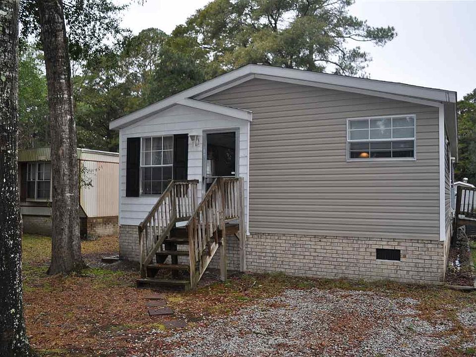 1st image of 9240 SW Bonaparte Dr.
