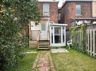 10 Hibernia Ave, Toronto, ON M6N 1E5