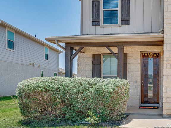 3rd image of 2307 GREYSTONE LNDG