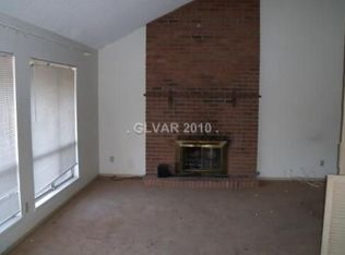 4552 McMillan Rd, Las Vegas, NV 89121