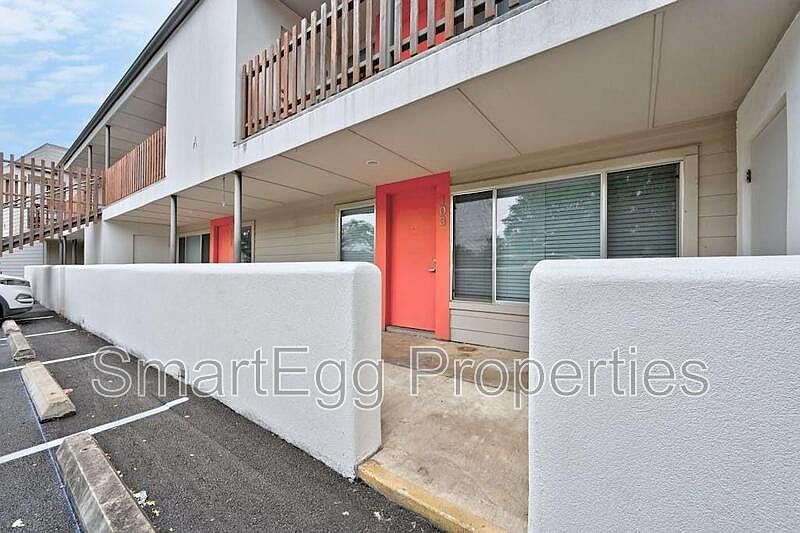 1st image of 2200 Dickson Dr APT 103