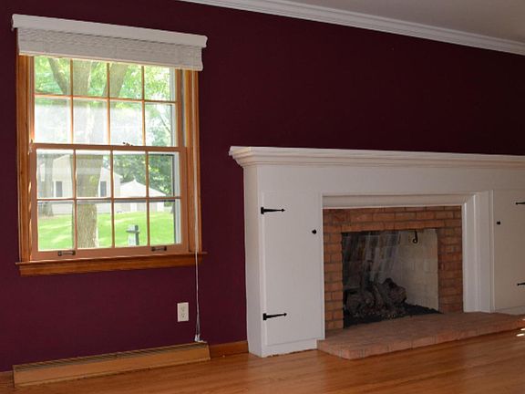 5th image of 956 Parmelee Ct NW