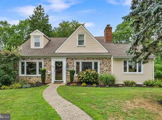 128 Golf Hills Rd, Havertown, PA 19083