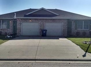 999 Spring Crossing Dr, Middlebury, IN 46540