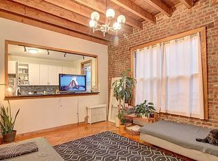 18-34 21st Dr FLOOR 2, Astoria, NY 11105