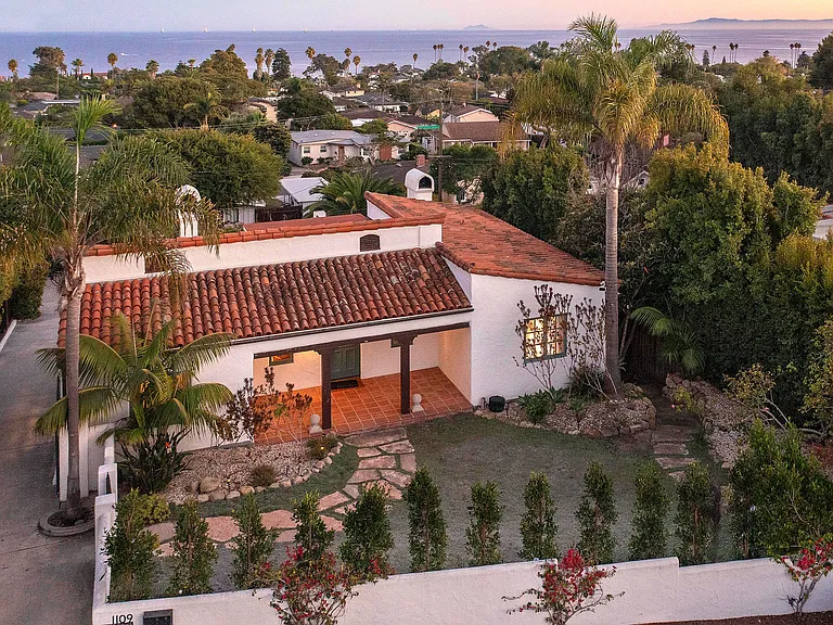 1109 Cliff Dr — Photo 21