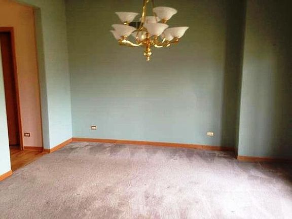 4th image of 374 Abbey Ln