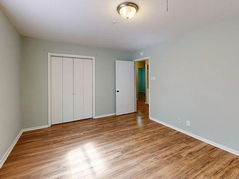 1613 Avalon Rd — Photo 9