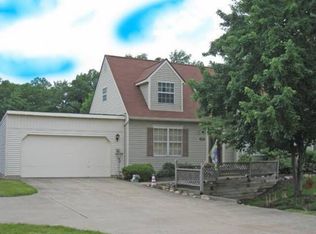 14957 Royal Ridge Ln UNIT 17, North Royalton, OH 44133