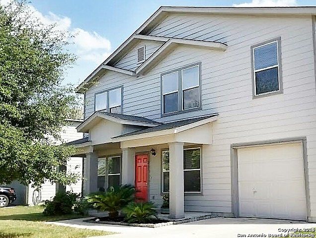 1st image of 211 Butternut Blvd