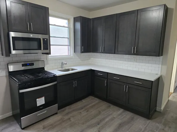 584 Hunterdon St, Newark, NJ 07108