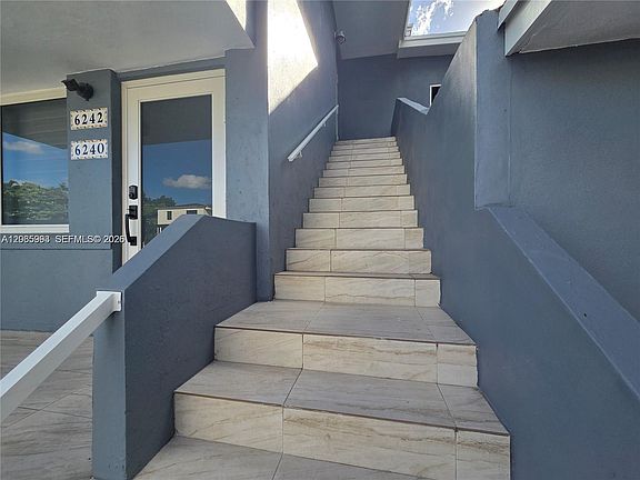 5th image of 6240 SW 21st St #6242