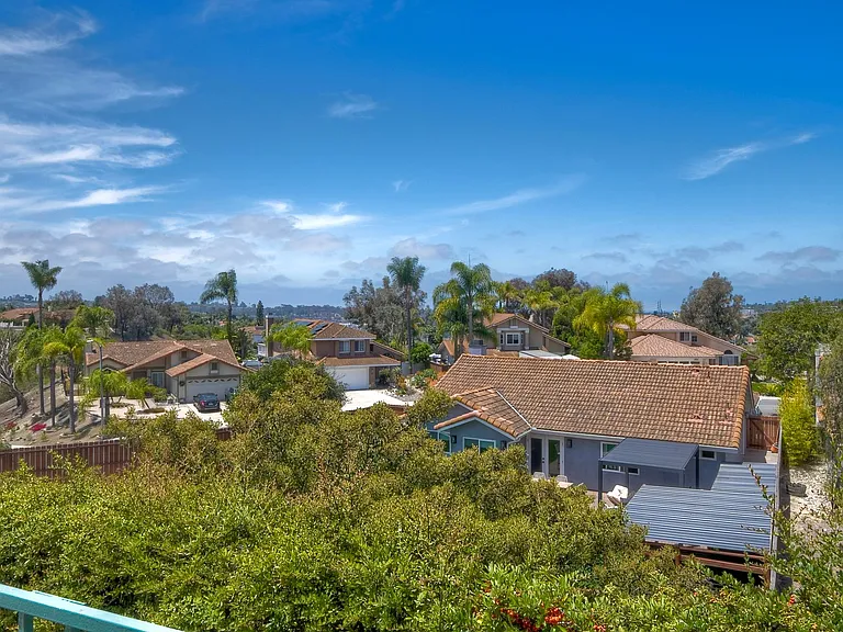 2338 Cartegena Way — Photo 31