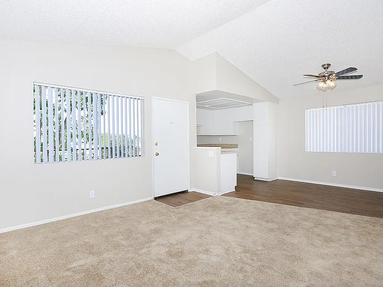 Club Pacifica Apartment Homes — Photo 60