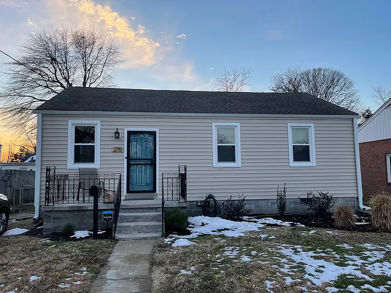 2719 Overbrook Ave — Photo 1