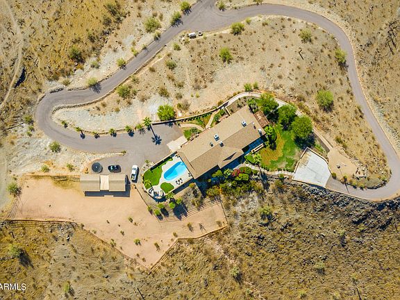 3rd image of 4025 W Sunrise Dr