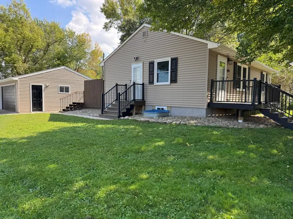 616 Cherry Ave, Albert Lea, MN 56007