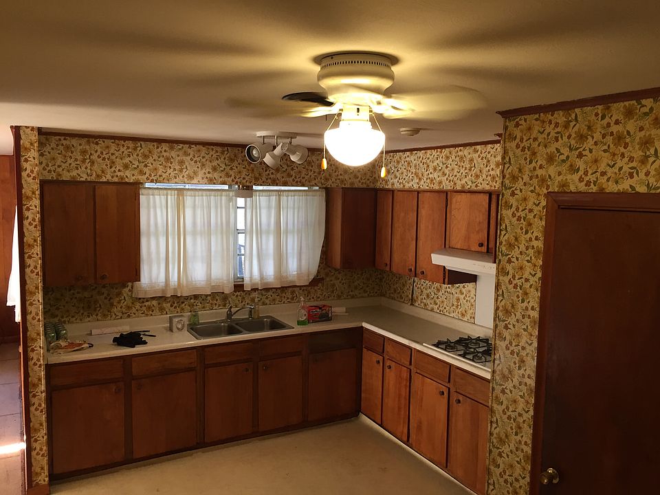 2nd image of 2925 Neyrey Dr