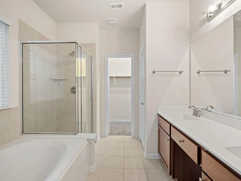 135 San Bernard Dr — Photo 19