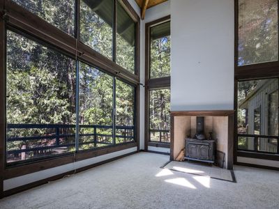 2070 King Of The Mountain Rd, Pollock Pines, CA, 95726