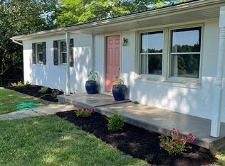 4751 Old Sparta Rd, Cookeville, TN 38506