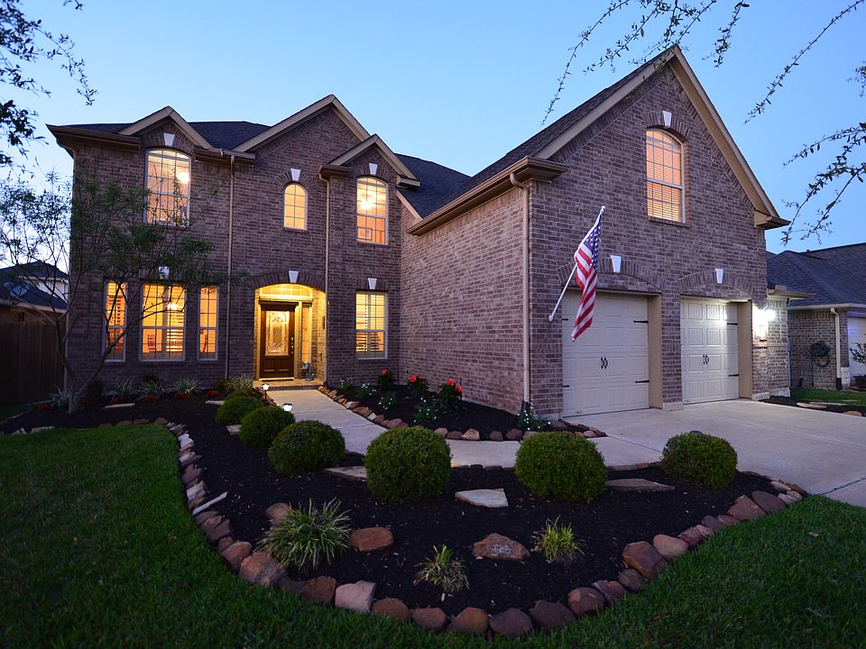 1st image of 28510 Kinglet Pines Dr