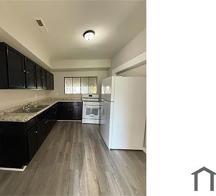 4 bed, 1120 sqft, $1,300 — Photo 4