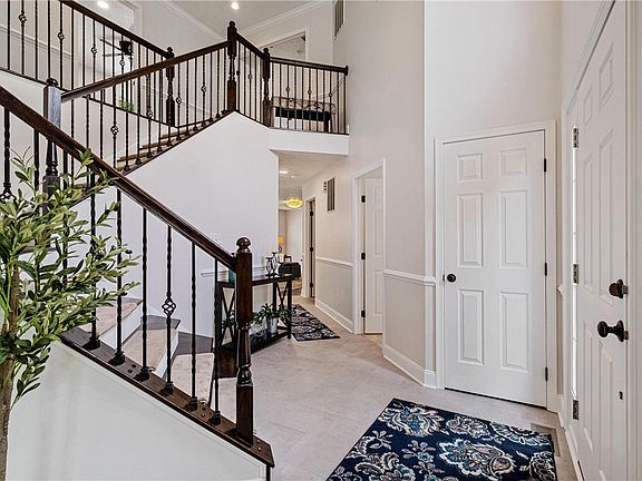 3rd image of 312 Kenney Dr