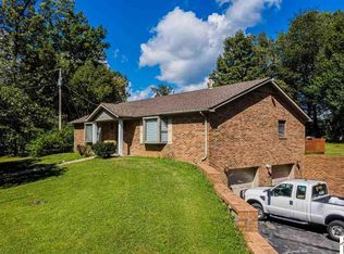 320 Bruce Ave, Paducah, KY 42001