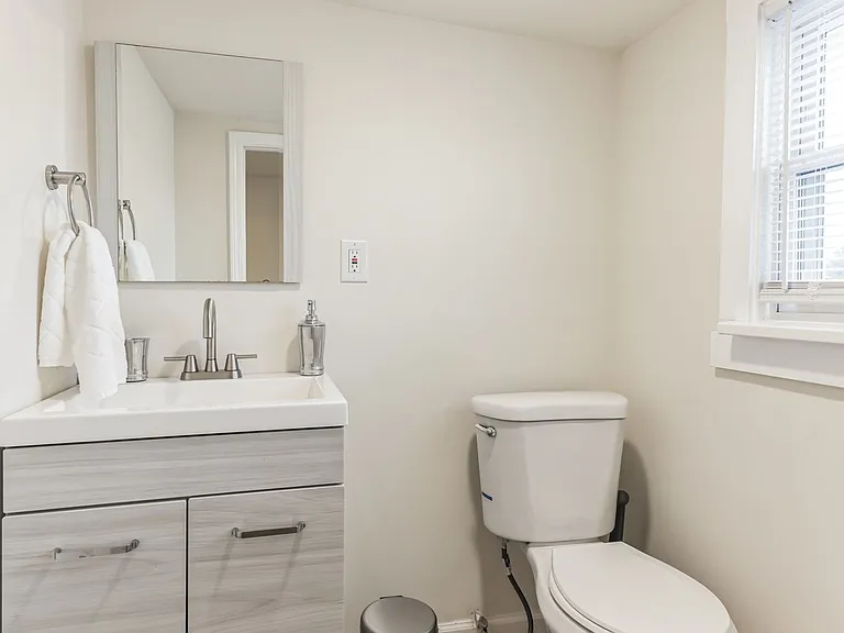 Upstairs Bath